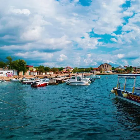 Lejlighed Kiwi-near Paklenica Np